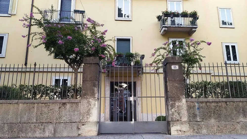 B&B Victoria S Bridge Verona