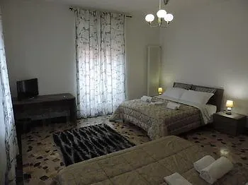 B&B Victoria S Bridge Verona Bed & Breakfast